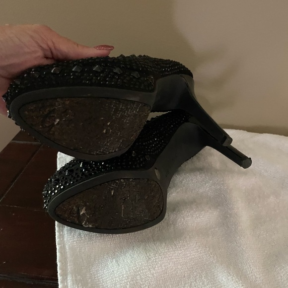 Giani Bini Rhinestone Pumps used without box - Picture 4 of 5